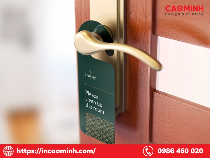 in thẻ treo cửa theo yêu cầu cho khách sạn