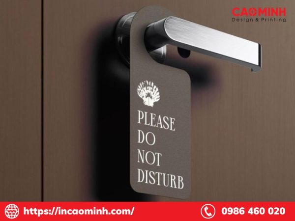 Thẻ treo cửa khách sạn